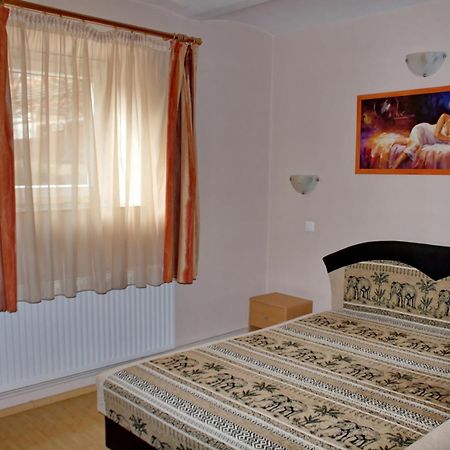 Pálma Panzió Kaposvár Exterior foto